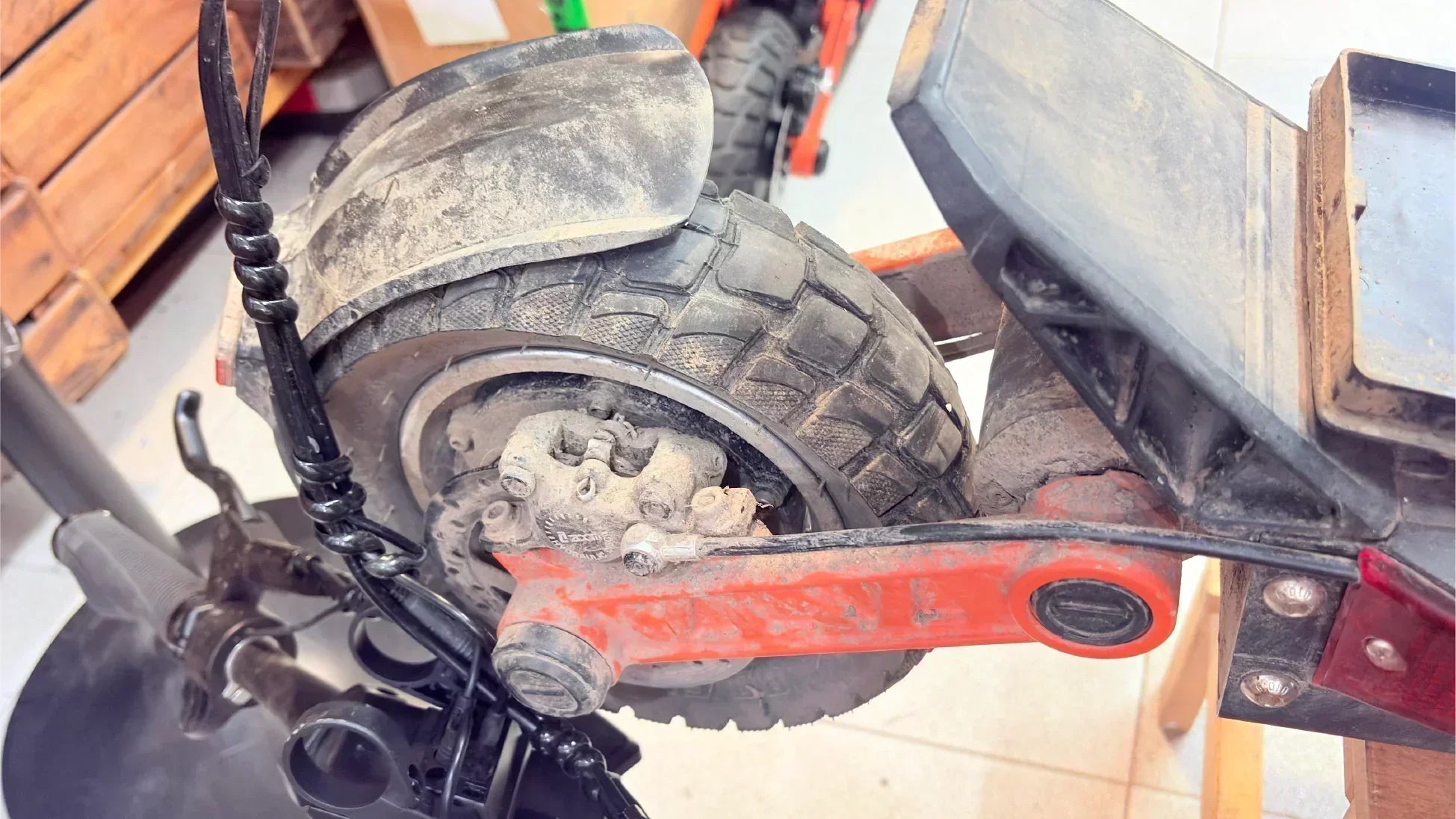 Venkite brangaus remonto – Joyor elektrinis paspirtukas